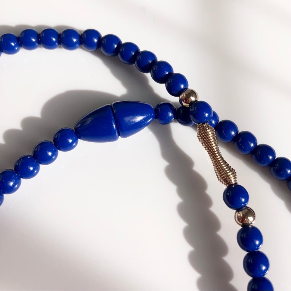 Brilliant Blue Beaded Necklace - Picture 3 of 3